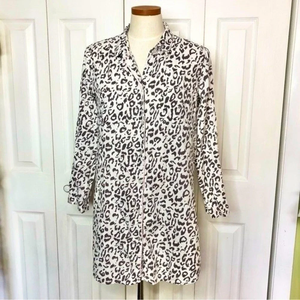 Victoria's‎ Secret Leopard Print Flannel Sleep Shirt Button Down Cozy size Small